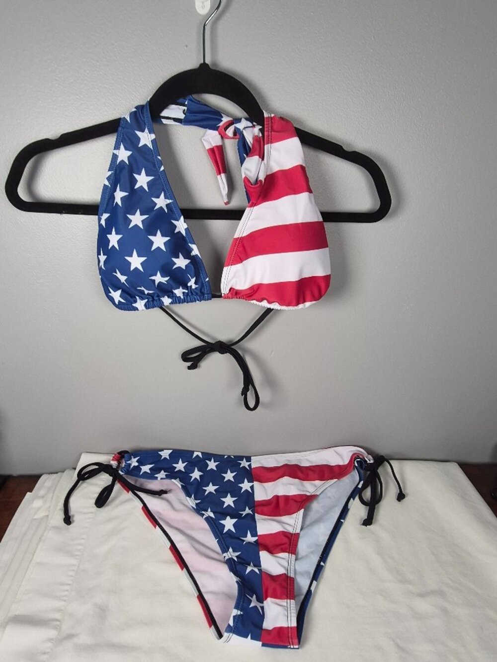 Women's American Flag Tie String Halter Bikini New Swimsuit Patriotic Size Large